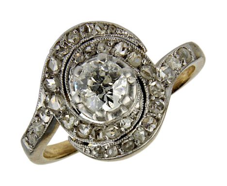 Art Déco Diamant-Ring, Frankreich um 1920, 18-karätige Roségoldschiene mit blütenförmigem Ringkopf aus Platin, zentral besetz