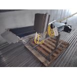 A&B PACKING CLABX125.5 SHORT CLAMSHELL FEED CONVEYOR