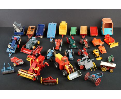 Collection of play worn mid 20th C diecast &amp; plastic farming related models to include Corgi, Matchbox, BenBros, Britains