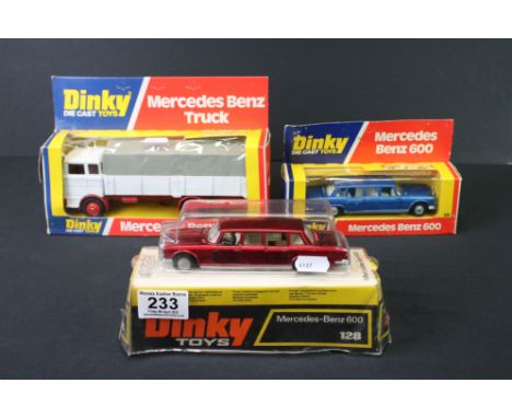 Three Boxed Dinky Diecast Mercedes-Benz Vehicles including 940 Truck and 2 x model 128 Mercedes Benz 600 (vehicles good condi