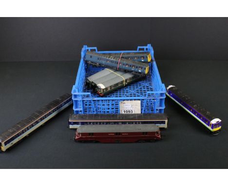 Two Lima OO gauge power cars to include Marston Vale and W34 Express Parcels plus 2 x Hornby &amp; 1 x Lima DMU sets (9 items