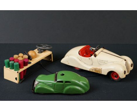 Original Schuco Telesteering 3000 Clockwork model in green with key, steering wheel, ball, missing one wooden obstacle (gd) &