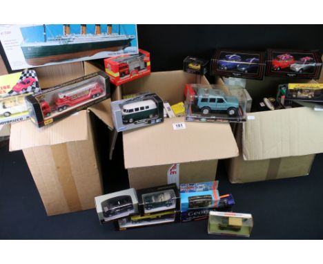 60 Boxed diecast / plastic models to include Matchbox Models of Yesteryear, NewRay, Burago Street Cars, Maisto, Corgi, etc, p