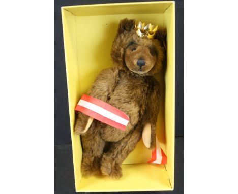 Boxed Steiff Berlin Bear with Goldplated Crown (24 carats)