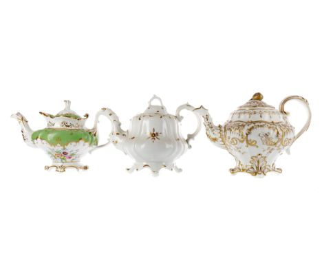 MID-VICTORIAN ENGLISH PORCELAIN TEAPOT AND COVER, likely Rockingham, of Rococo design, transfer printed with flowers within l