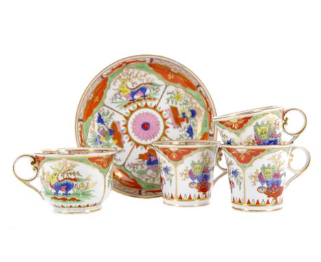 PAIR OF EARLY 19TH CENTURY WORCESTER PORCELAIN TEACUPS AND SAUCERS, 'Dragons in Compartments' pattern, decorated with alterna