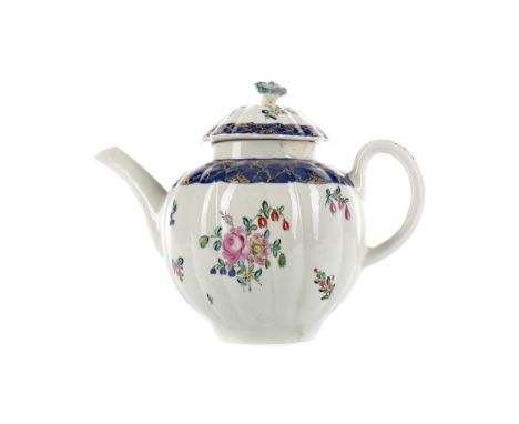LATE 18TH CENTURY ENGLISH PORCELAIN TEAPOT AND COVER, likely Liverpool, of fluted ovoid form with hoop handle, the domed cove
