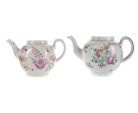 LATE 18TH CENTURY ENGLISH PORCELAIN TEAPOT, of cannonball form with hoop handle, hand-painted and enamelled with floral spray
