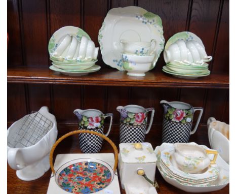 A PARAGON 'HAND CRAFT' TEA SET, a Crown Devon dessert set and other Art Deco style ceramics