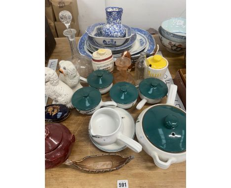 DENBY GREEN WHEAT SOUP BOWLS, ART DECO GLASS FISH CANDLE TICK, MELBA JAM JAR, BESWICK DOG AND A QUANTITY OF BLUE AND WHITE WE