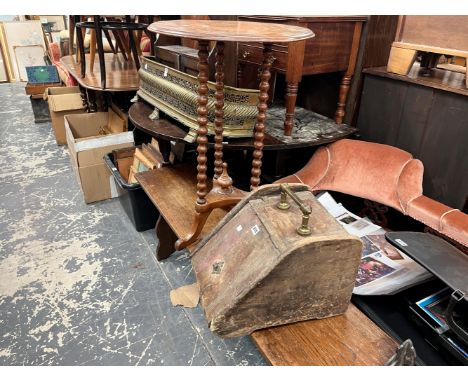 AN OAK BENCH, TOGETHER WITH A VICTORIAN SHELF, A SCUTTLE AND A LAMP TABLE (4)