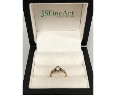 A VINTAGE 18ct AND PLAT STAMPED DIAMOND SOLITAIRE RING. DIAMOND MEASUREMENTS 4.6 X 2.4mm. FINGER SIZE G. WEIGHT 2.03grms.&nbs