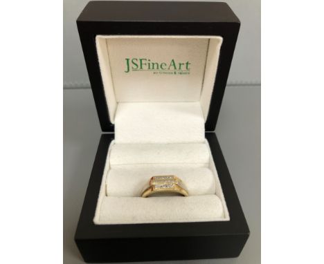 A 9ct HALLMARKED GOLD DIAMOND SET SIGNET TYPE RING FINGER SIZE U. WEIGHT 3.59grm