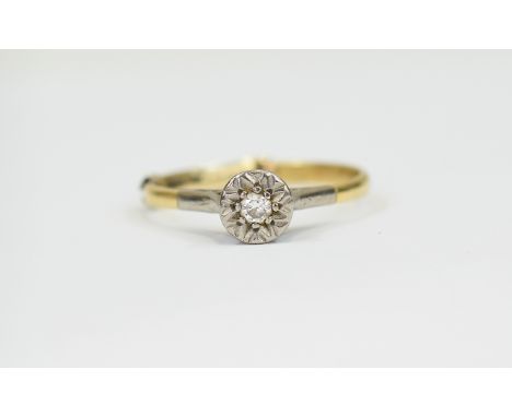 Ladies 9ct Gold Set Single Stone Illusion Set Diamond Ring, marked 9ct. 3.2 grams.