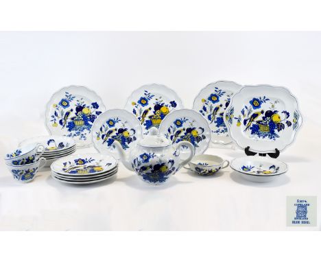 Copeland Spode 50 Piece Part Tea and Dinner Service 'Blue Bird' Design. All pieces are in excellent condition and are first q