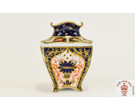 Royal Crown Derby Hand Painted Small Vase, Traditional Imari Pattern. Date 1920. 3.25 Inches High. Mint Condition. 