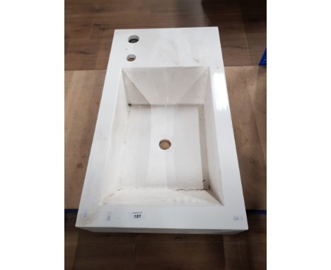 CERAMIC RECTANGULAR BATHROOM SINK