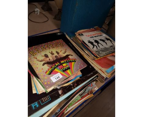 A COLLECTION OF LP AND 45S INCLUDING THE BEATLES MAGICAL MYSTERY TOUR ETC