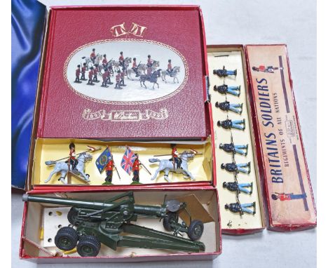 3x Britains items. The Great Book of Britains, James Opie. Compete with book and 4 figures. A Britains 155mm Gun (2064). A RO