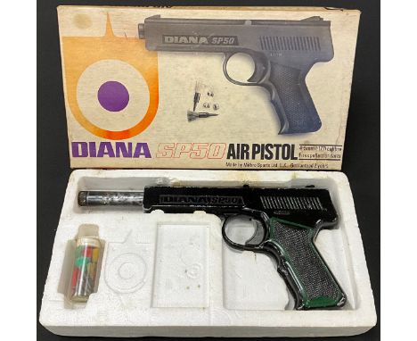 Diana SP50 Air pistol, 4.5mm (177) calibre, fires pellets or darts, boxed