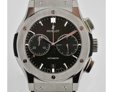 Standard VAT HUBLOT; a gentleman's titanium Classic Fusion wristwatch with green dial, twin subsidiary dials, green leather s