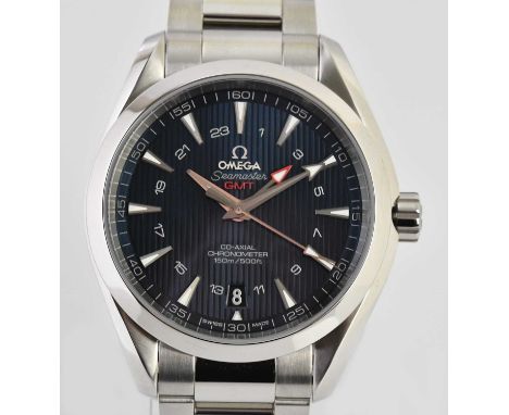 Standard VAT OMEGA; a gentleman's stainless steel Seamaster GMT Co-Axial Aqua Terra with blue dial, date aperture, bracelet a