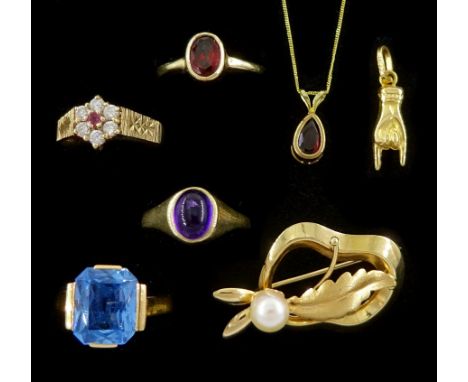 Swedish 20ct gold single stone blue topaz ring, stamped 20K and hallmarked, three 9ct gold stone set rings including amethyst