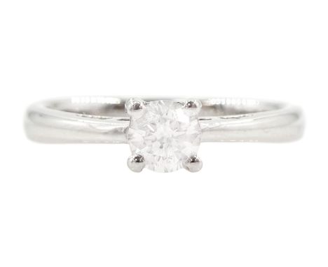18ct white gold single stone round brilliant cut diamond ring, hallmarked, diamond approx 0.30 caratCondition Report:Approx 3