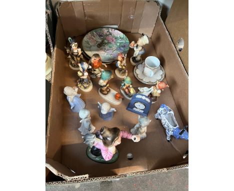 A box of ceramics including Hummel figures, Flower Fairy plates and a Royal Belvedere Vienna figurine 