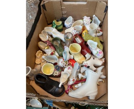 A box of over 40 ceramic shoes by various makers including Masons Mandalay, Sheriden, Royal Albert Old Country Roses, Aynsley