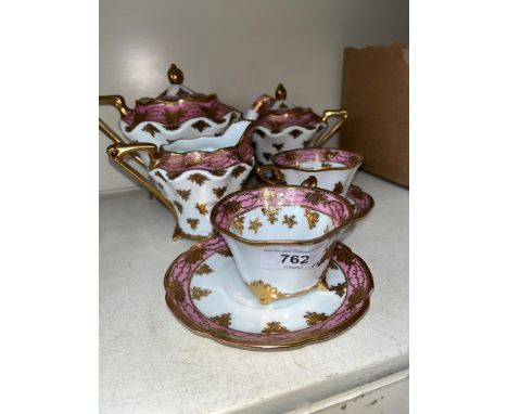 A fine porcelain 7 piece Noritake tea set, circa 1930s.Chip to one of the saucers, no other damages / repairs to any of the o