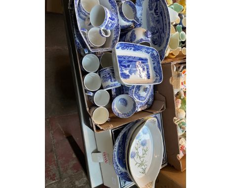 Quantity of modern Spode Italian pottery etc. inc boxed bowl set 