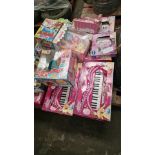 PALLET OF TOYS FROM ONLINE RETAILER - PICKED AT RANDOM