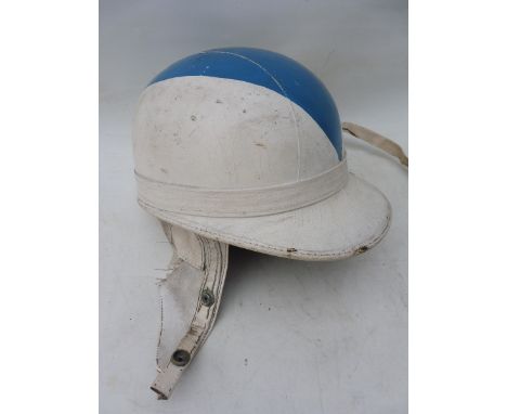 An Everoak motorcycle helmet.