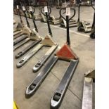 Crown 5000-Lb Hydraulic Pallet Jack