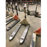 Crown 5000-Lb Hydraulic Pallet Jack
