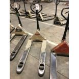 Crown 5000-Lb Hydraulic Pallet Jack
