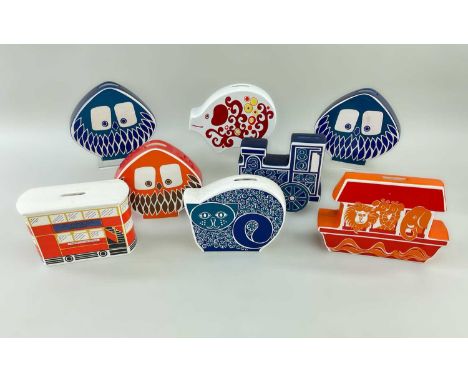 ASSORTED CARLTONWARE NOVELTY MONEYBANKS, including Noah's Ark, Locomotive, Pig, London Bus, Cat, and 3 owls (8)