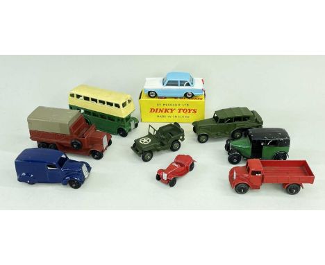 DINKY TOYS: 189 boxed Triumph Herald, 29c Doubledecker bus, 25s Six-Wheel wagon (lacks figures), 153a US Army Jeep, 152b Mili