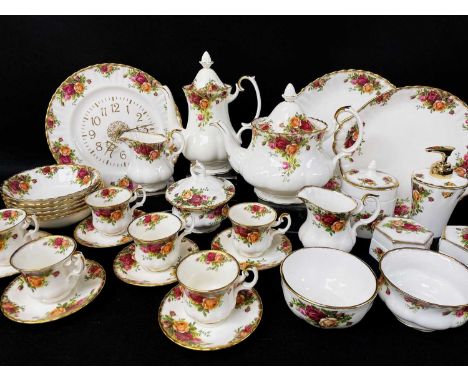 ASSORTED ROYAL ALBERT BONE CHINA 'OLD COUNTRY ROSES' DINNERWARES including six cups and saucers, two cream jugs, two sucrier,