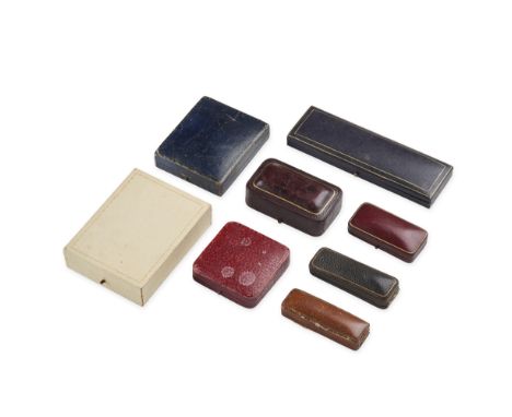A COLLECTION OF VINTAGE AND ANTIQUE JEWELLERY BOXES comprising eight boxes of various functions.