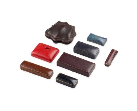 A COLLECTION OF VINTAGE AND ANTIQUE JEWELLERY BOXES comprising eight boxes of various functions.