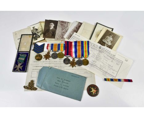 Family medals comprising two groups, firstly Distinguished Conduct Medal and 14-15 trio awarded to Battery Sgt Major C. W. Du