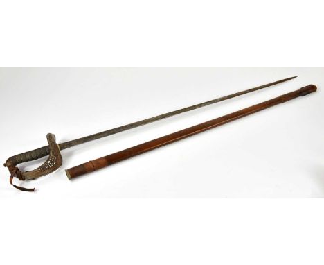 An Edward VII Irish officer's dress sword, the 83cm acid etched blade by T.G. Phillips, Dame Street, Dublin, with pierced gua