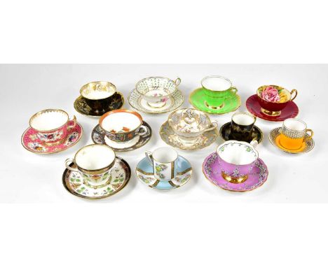 An assorted collection of tea cups and saucers, to include Wedgwood, Aynsley, New Chelsea and some hand painted examples.Cond
