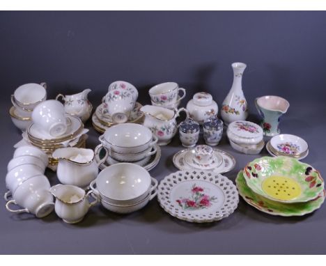 DUCHESS BRAMBLE ROSE TEAWARE, Aynsley Cottage Garden, Wedgwood Kutani Crane and Radford china and pottery items