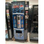 +VAT Dixie-Narco P1223DN refrigerated vending machine (locked, no key)
