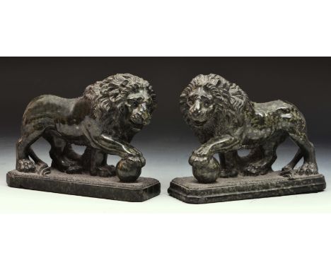 Pair of English serpentine model Medici lions circa 1900, 22cm