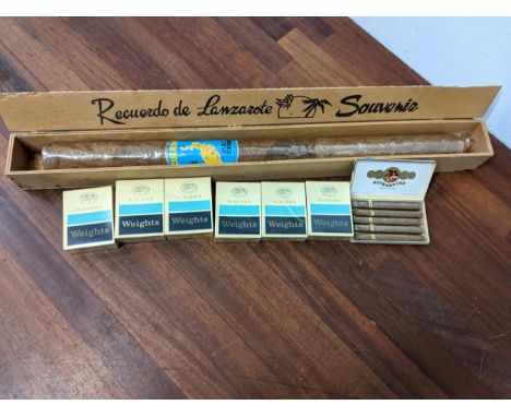 Recuesdo de Lanzarote, cigar 52cm long, Ritmeester Piccolos 5 and six packets of Players Weights cigarettes, sealedLocation:I