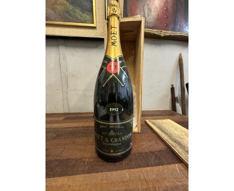 A Magnum of Moet & Chandon Champagne 1992, vintage, 150clLocation:If there is no condition report shown, please request